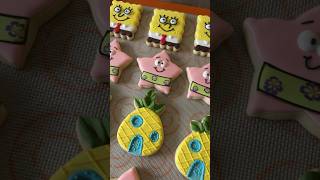 SpongeBob sugar cookies - printed and piped #royalicing  cookies #customcookies #cookiedecorating