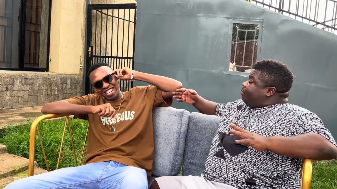 Kasuku nyamara iriharabika rye rizamukoraho ibi noneho avuze ntadafungwa simbizi