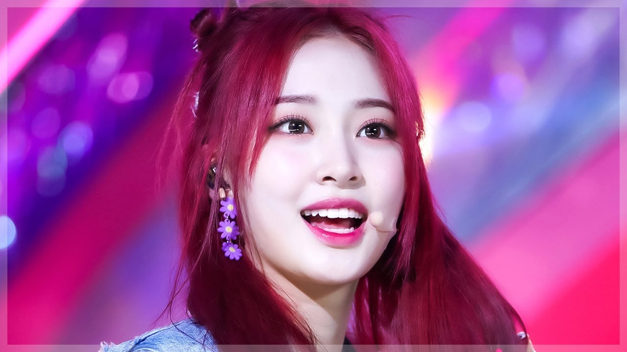 위클리(Weeekly) 조아(ZOA) - 홀리데이파티(Holiday Party) 세로직캠 (Vertical Cam) / 210810 The Show