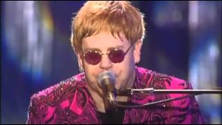ELTON JOHN - THE ONE - LIVE 2.000 (HQ-856X480) 3D VIDEO(Elton John - The One - Live At Madison Square Garden 2.000 (HQ-856X480) 3D VIDEO (Glasses: Red & Blue - 480p) I saw you dancin' out the ocean Running ..., 2012-06-07T13:36:03.000Z)