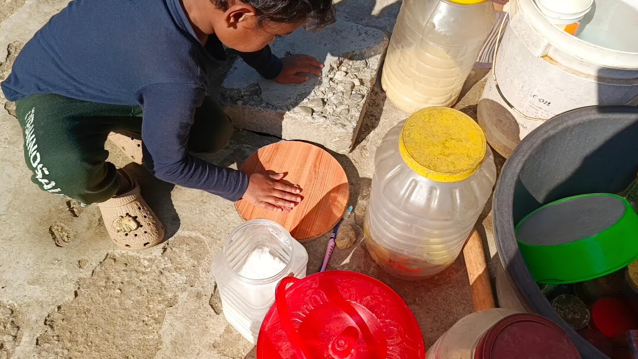 ঘুম থেকে উঠেই সকাল থেকে কাজ করে যাচ্ছি || 