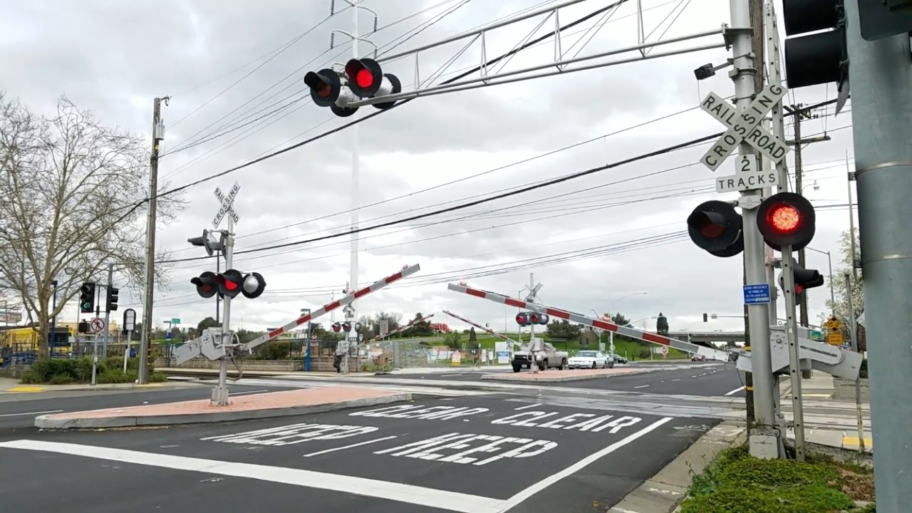 65th Street Railroad Crossing SACRT Light Rail Gold Line Inbound 65th-street-railroad-crossing-sacrt-light-rail-gold-line-inbound