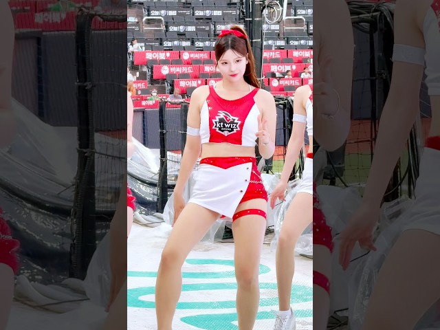 전반기도 어느덧 한경기 남았지만 피리는 못참지 김가현(Kim Gahyun[金佳賢])치어리더 아웃송 260708