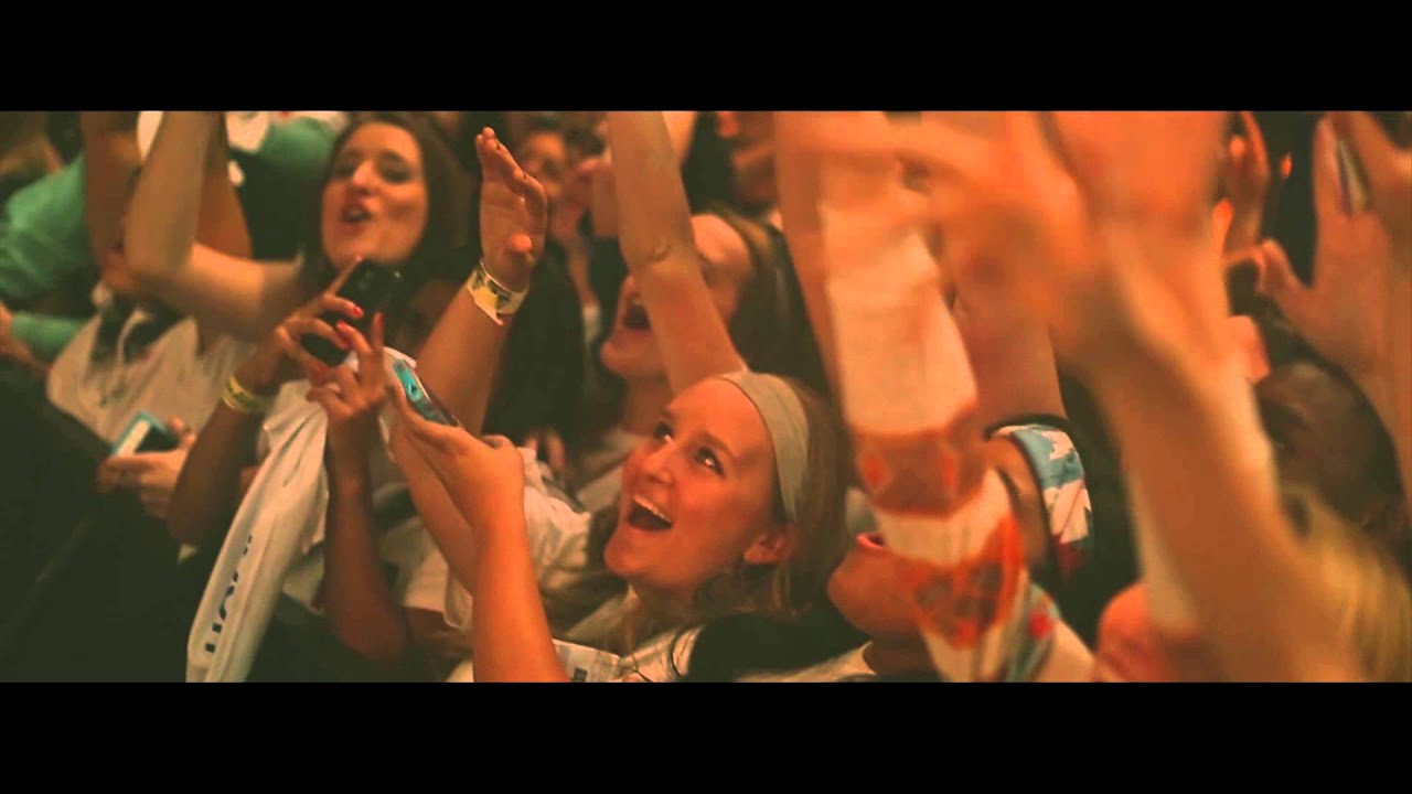D-WHY - "Legacy / YLHB" (2013 Tour Video) *read description* adlı videoyu YouTube'da izle D-WHY - "Legacy / YLHB" (2013 Tour Video) *read description* adlı videoyu YouTube'da izle