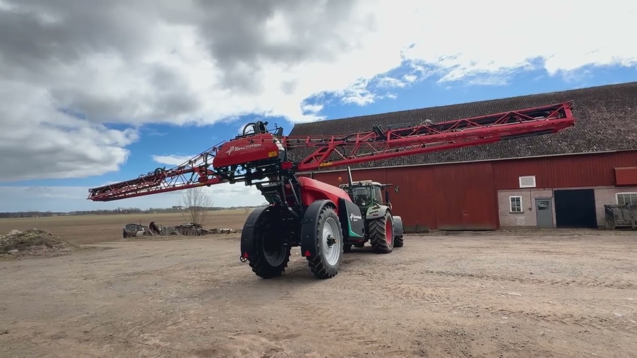 Växtskyddsspruta Kverneland iXtrack T4