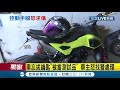 檔車忘拔鑰匙"被當測試品" 女車主怒報警槓廠商 監理所稽查重點大公開 大燈換LED.排氣管改裝都榜上有名 │記者 涂永全 洪淑珠 何正鳳 張哲儒│【LIVE大現場】20210402│三立新聞台