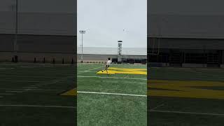 Giants new rookie UDFA kicker Dominic Zvada posted this vid of him nailing a 70-yard FG😳 #nyg #nfl
