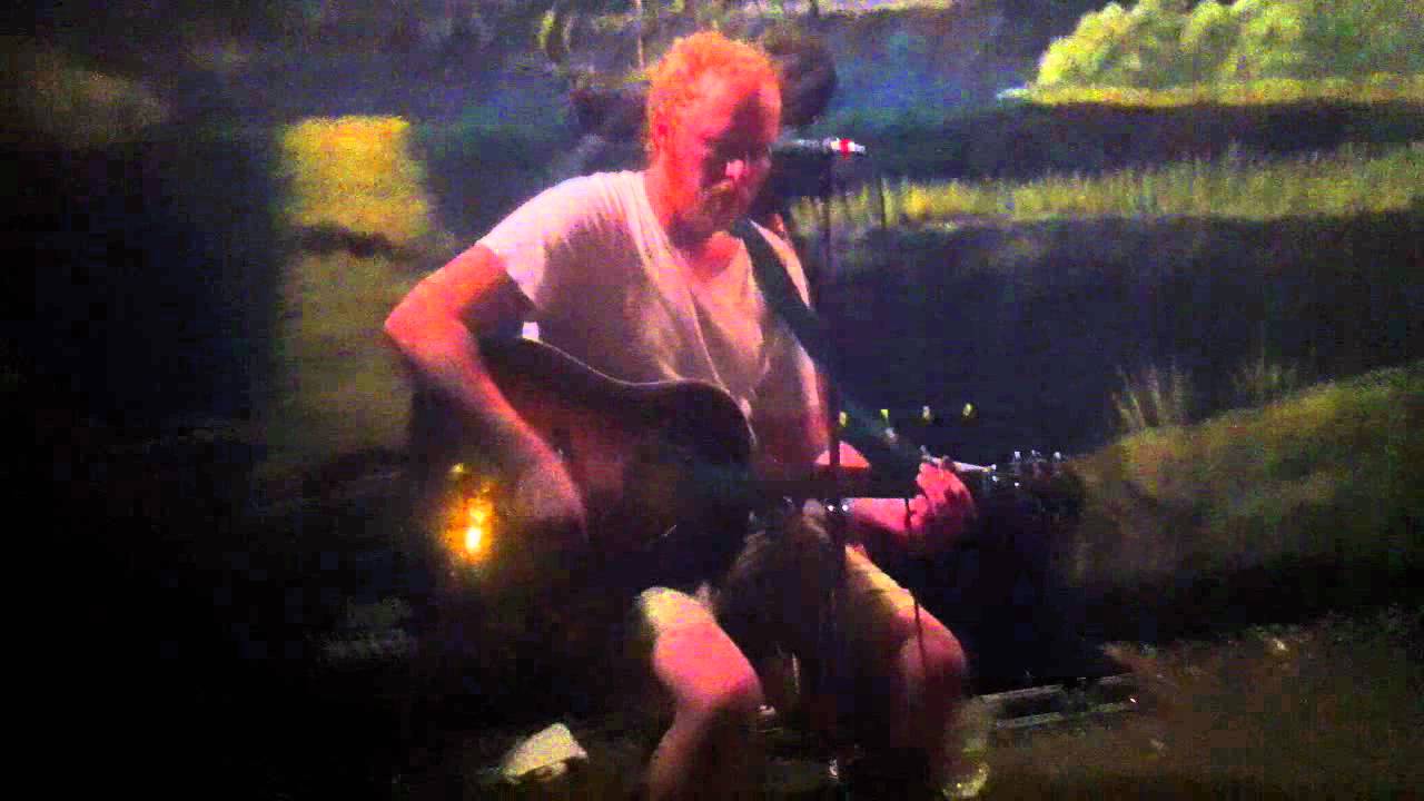 Brock Butler — "I Don't Know" (Ryan Bingham) adlı videoyu YouTube'da izle Brock Butler — "I Don't Know" (Ryan Bingham) adlı videoyu YouTube'da izle