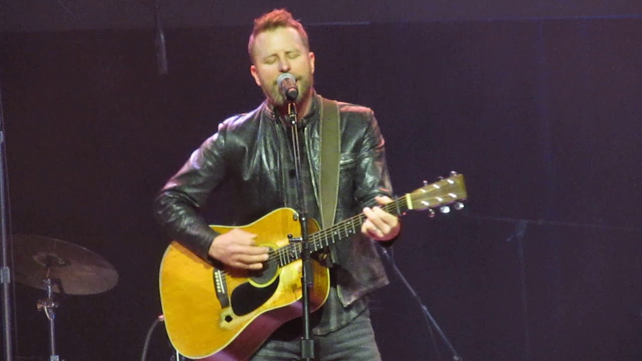 Living dierks bentley