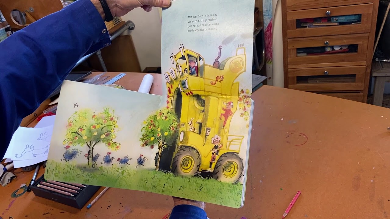Philip laat 'Boer Boris, Start de Motor!' zien - YouTube