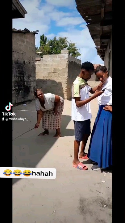 MWANAFUNZI WA HOVYO ππππππ