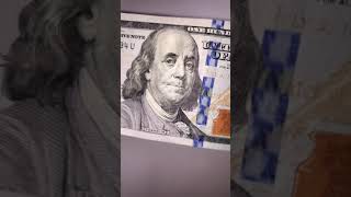 Security strip on the $100 bill #shorts