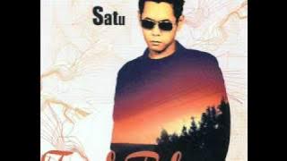 Fuad Rahman - Bila Rindu (Duet Bersama Mira) (HQ Audio)