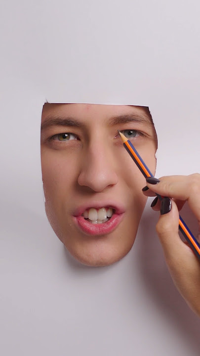 Gorgeous portrait 😍 #draw
