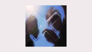 Video voorbeeld van "The xx - Seasons Run (Official Audio)"