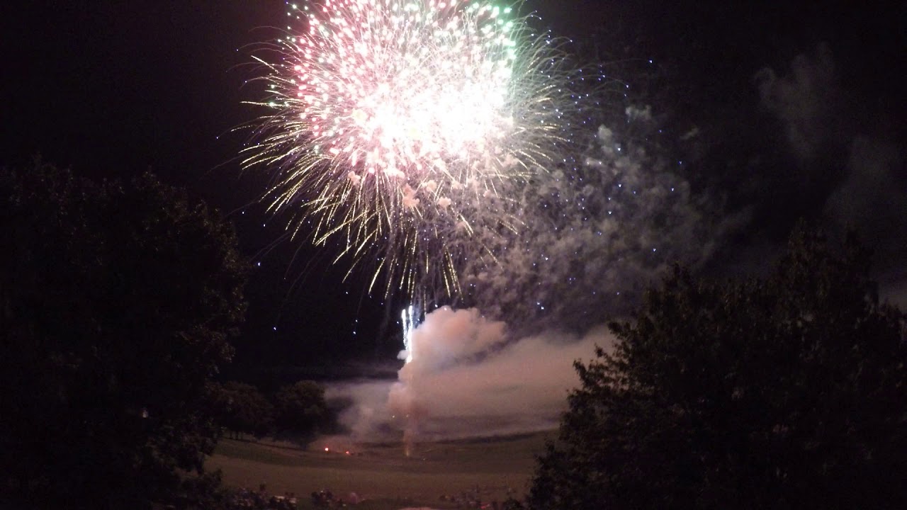 Riverton Country Club Fireworks Extravaganza 2019 YouTube