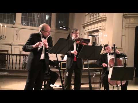 Handel Trio g minor 1st mov. played by William Bennett and Andrew Watkinson