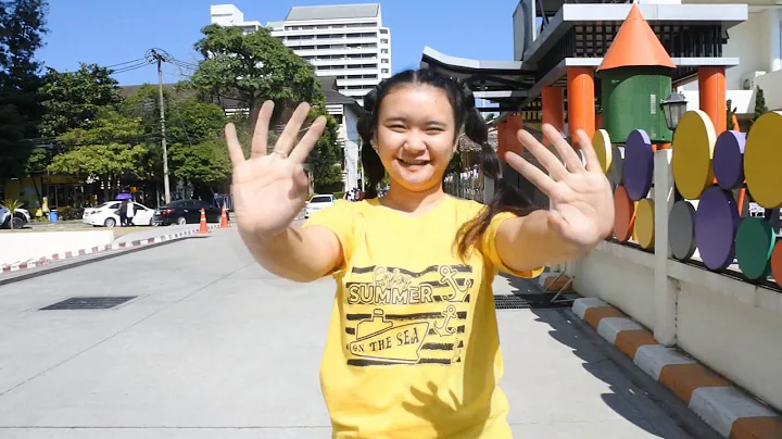 English song for fun. (Blink Blink Traffic light )