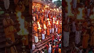 Magical Ganga Aarti Experience ✨#GangaAarti #Varanasi #Spiritual #Devotional