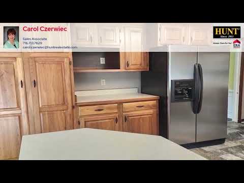 31 Tanglewood Drive W, Orchard Park, NY home video tour