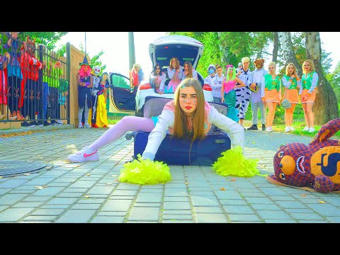 ХЭЛЛОУИН в ШКОЛЕ ЧЕРЛИДЕРШ!!! ДИАНА СДЕЛАЛА СВОЙ ВЫБОР!!!