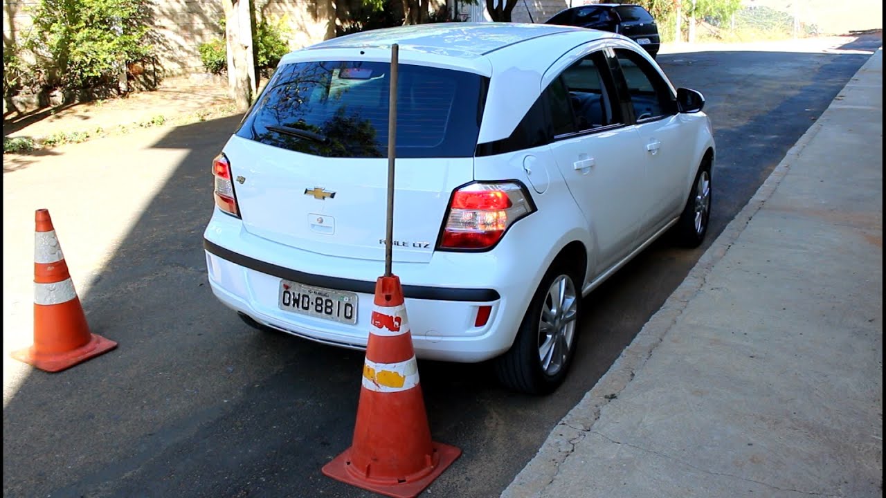 Baliza é moleza para os carros que estacionam sozinhos – Tecnoblog