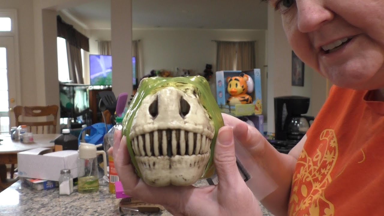 VALIEM MONSTER MOUTH SLIME （SKULL） Dinosaur Slime Skull From Five Below Review! 🦕 - YouTube