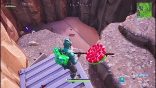 Fortnite Impressionnant Une Porte Métallique Sous Lexcavation De Loot Lake