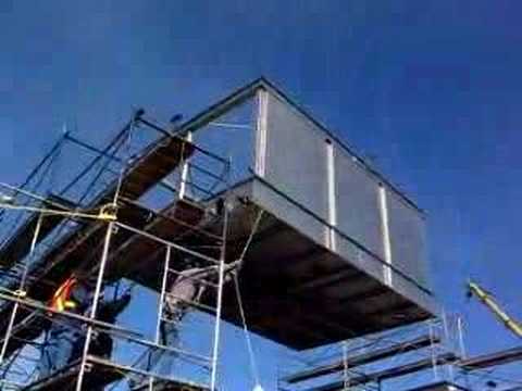 Helicopter slinging Bell 214ST longLine