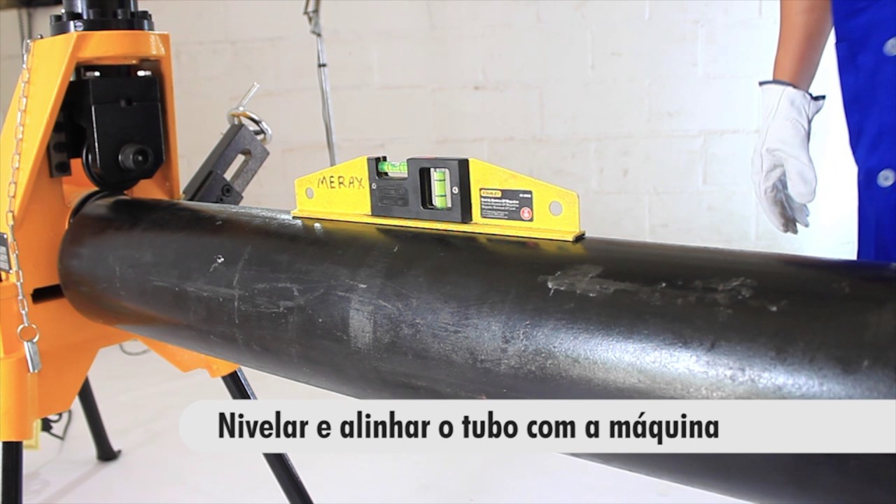 Locação de Máquina de Ranhura