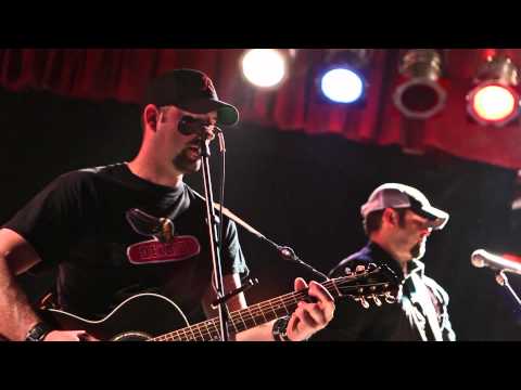 Lonesome, On'ry and Mean - Stroker Red - LIVE at O...