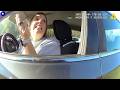 Woman Treats 911 as Customer Service During Traffic Stop