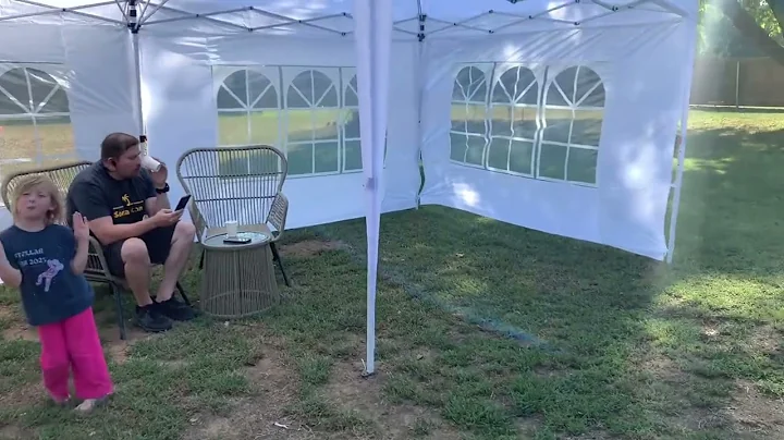 Quick set up Hoteel pop up canopy 10 ft by 20 foot review and demo by Sara