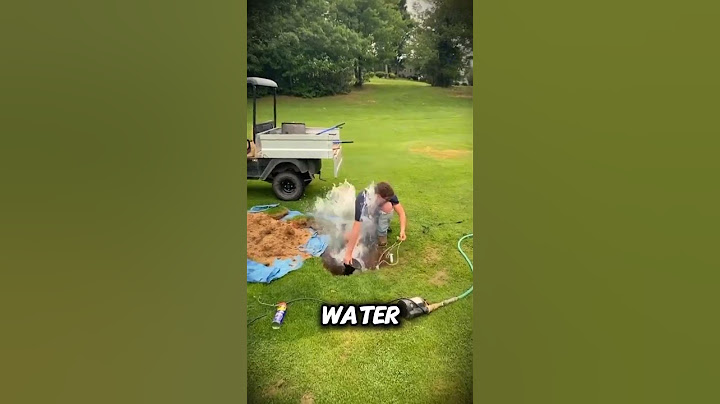 Why does the grass “explode” on golf courses? 🤯⛳ #funfacts #golf #nature #amazing #shorts #viral
