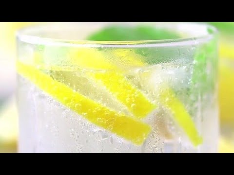 Video: Collinsin Cocktail: Historia, Reseptit