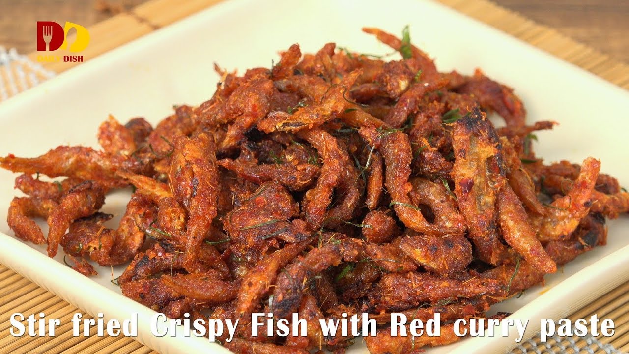 Stir Fried Crispy Fish with Red Curry Paste | Thai Food | Pad Prikkhing Pla Grob | ปลากรอบผัดพริกขิง