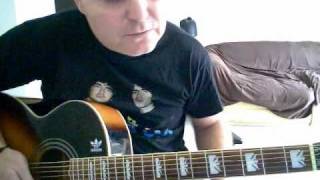 Chords for ♪♫ Queen - Crazy Little Thing Called Love (Tutorial)