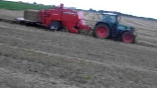 Fendt fra Rask Mølle med bigballer 2011