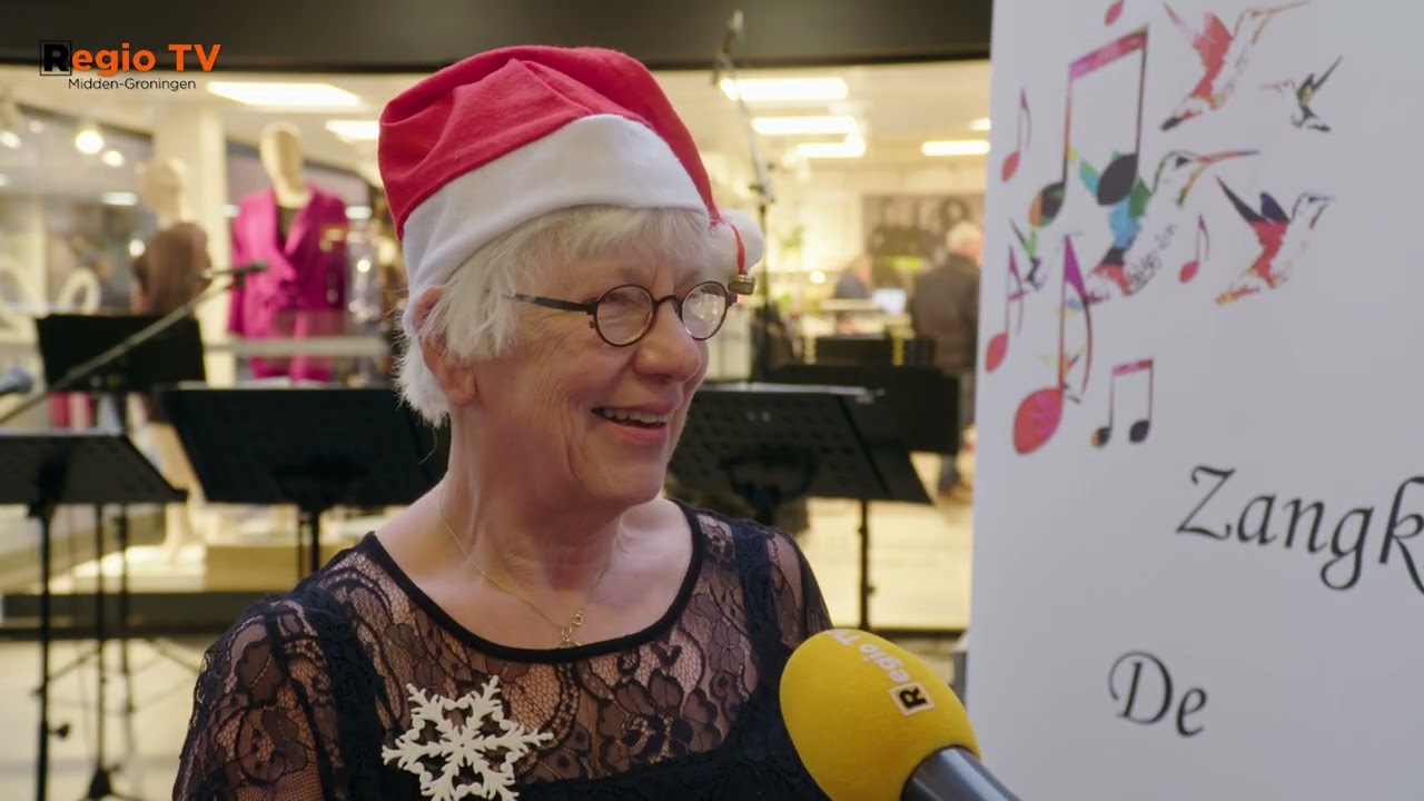 Concert de Woldvinken in Winkelcentrum De Hooge Meeren