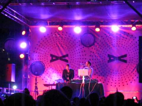 Thom Yorke & Nigel Godrich - Atoms For Peace Dj Set (new song) Dropped - @ Transmission L.A. 4-27-12