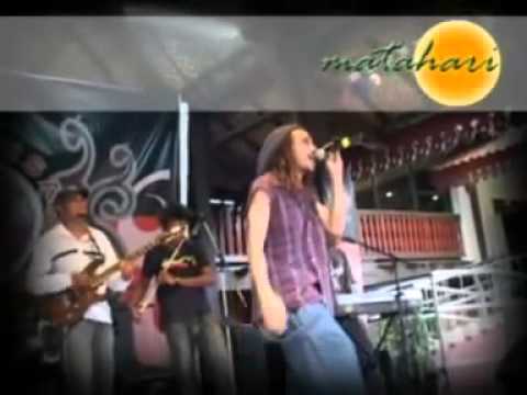 matahari reggae nona manis