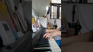 獅子山下 鋼琴Beneath The Lion Rock Piano Cover And The Not So Perfect Version..