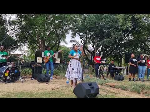 'Awundinaki' by Nisa Africa and The Juice
