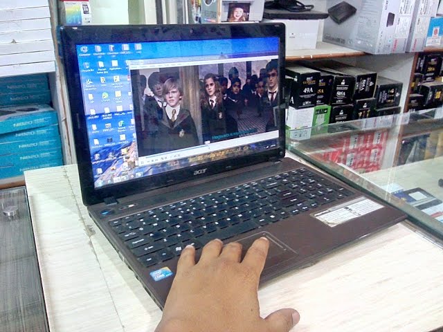 Unboxing Acer Apsire 5742 Laptop (i3/3GB/500GB) Hands On - YouTube