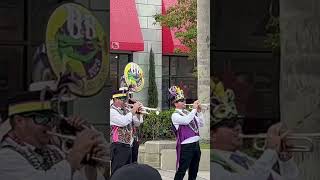 The Flintstones theme performed at Mardi Gras 2023 Universal Orlando