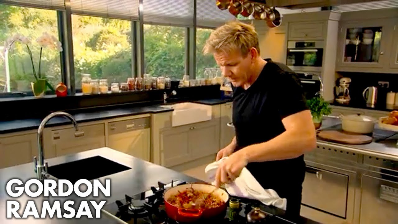 Cheap & Filling Winter Warmers | Gordon Ramsay - YouTube