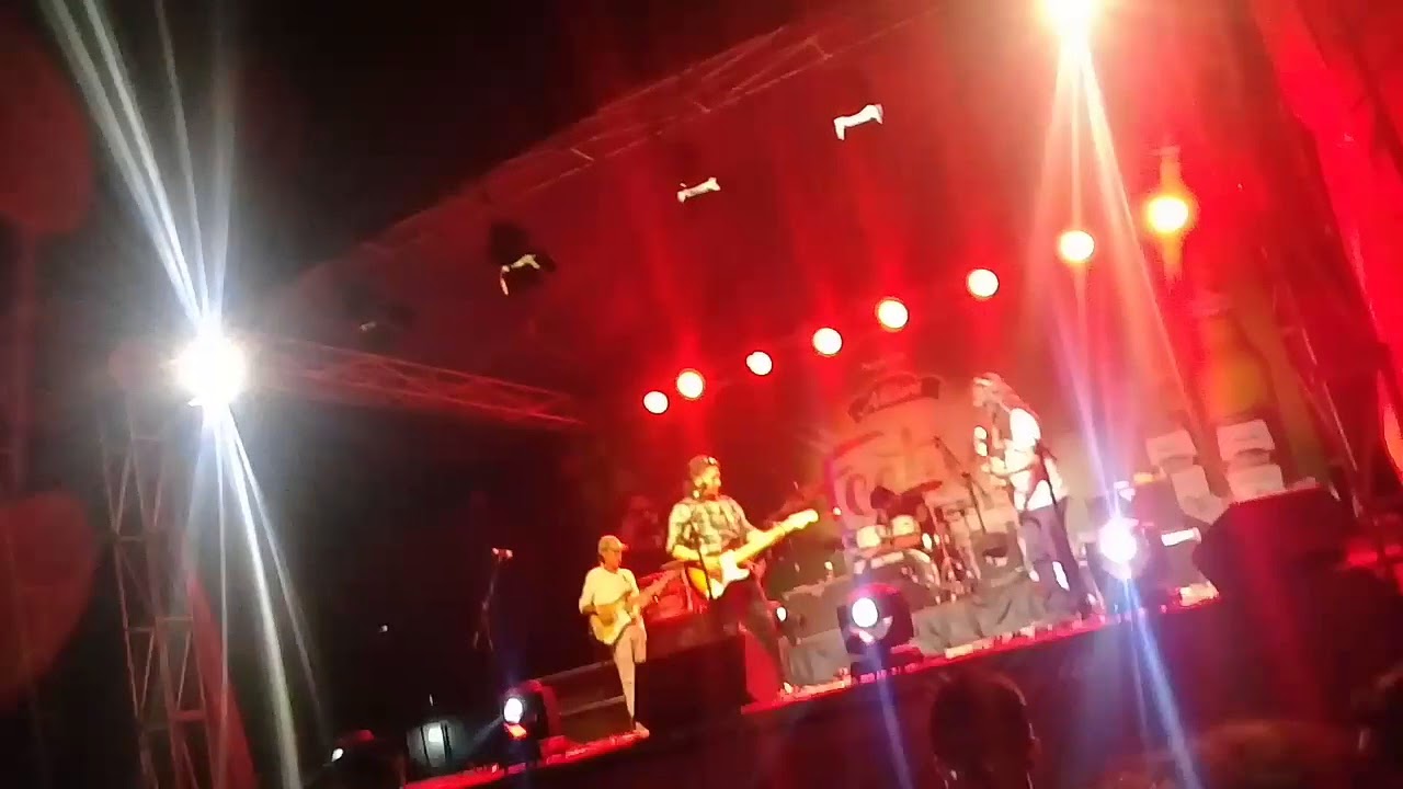 Live concert adrain pradhan at rarahill Kirtipur - YouTube
