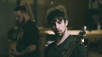 Decoy - Quake (OFFICIAL MUSIC VIDEO)