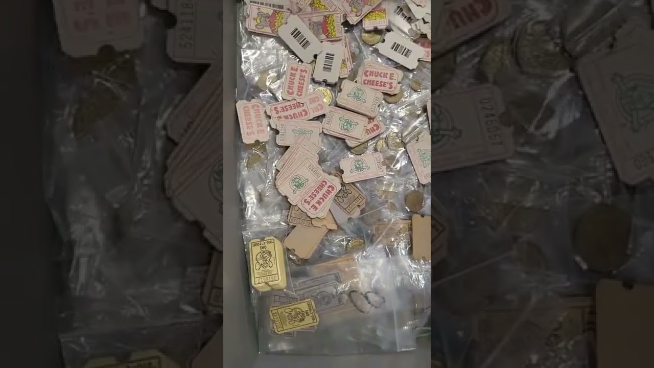 LOST TREASURE FOUND CURRENCY & COINS 1980'S VINTAGE CHUCK E CHEESE