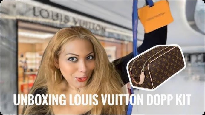 Louis Vuitton Damier Graphite Canvas Dopp Kit Toilet Pouch Louis Vuitton